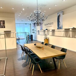 Showroom